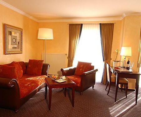 טרייר Hotel Ambiente חדר תמונה