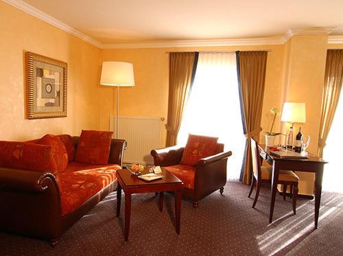 טרייר Hotel Ambiente חדר תמונה